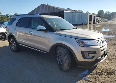 2017 Ford Explorer Platinum z USA, uszkodzony, nr VIN 1FM5K8HT7HGA15803